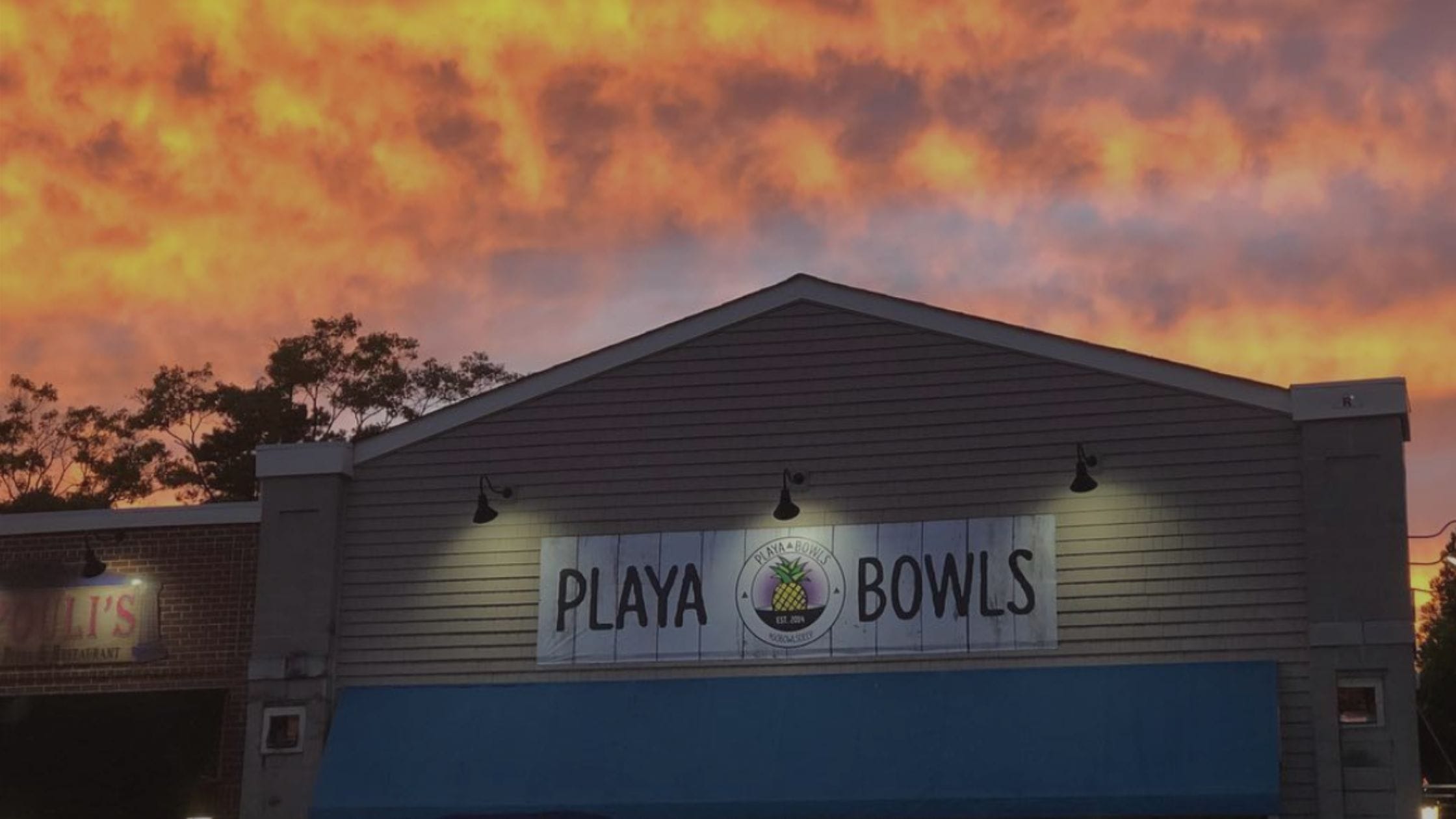 All You Need To Know About Playa Poke Bowls